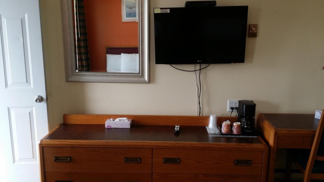 River Mist Inn Sturgeon Falls Экстерьер фото