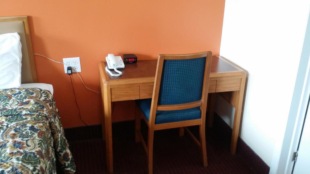 River Mist Inn Sturgeon Falls Экстерьер фото